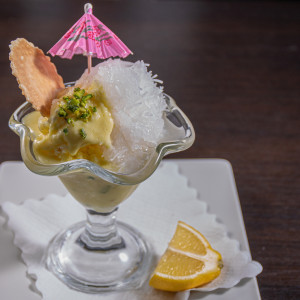 Mix Faludeh with Ice